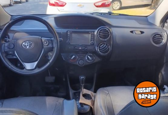 Autos - Toyota ETIOS 2018 Nafta 101000Km - En Venta