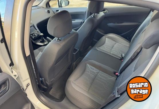 Autos - Peugeot 308 2017 Nafta 104000Km - En Venta