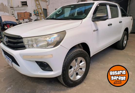 Camionetas - Toyota Hilux 2.5 2018 Diesel 213000Km - En Venta