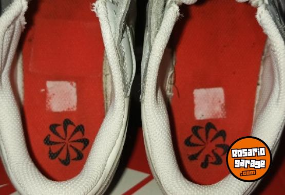 Indumentaria - Vendo Zapatillas - En Venta