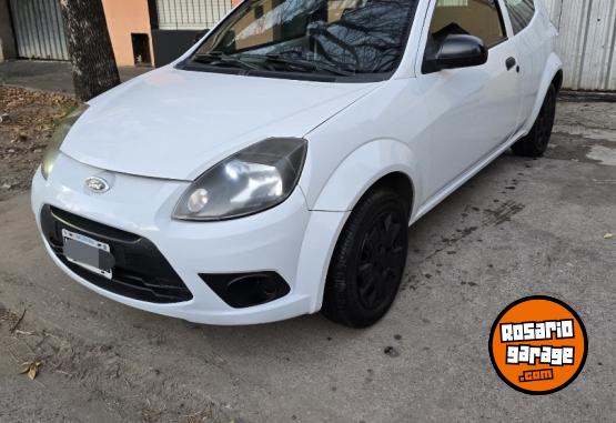 Autos - Ford Ka 2014 GNC 180000Km - En Venta
