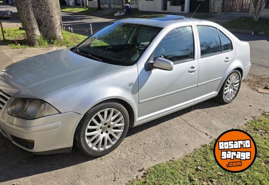 Autos - Volkswagen Bora 2010 Nafta 142000Km - En Venta