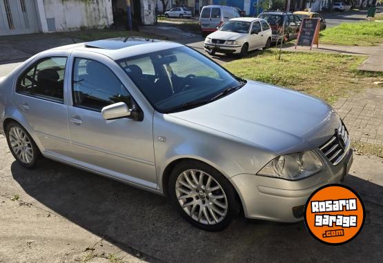Autos - Volkswagen Bora 2010 Nafta 142000Km - En Venta