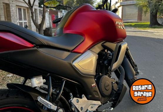 Motos - Yamaha FZ 2024 Nafta 5000Km - En Venta