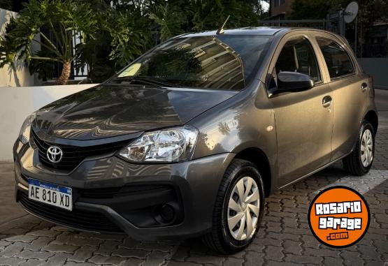 Autos - Nissan MARCH 2021 Nafta 80000Km - En Venta