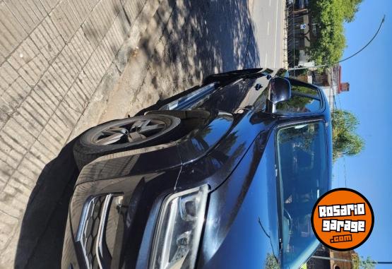 Camionetas - Volkswagen Highline 4 2017 Diesel 160000Km - En Venta