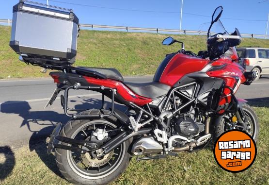 Motos - Benelli Trk 502 2023 Nafta 19700Km - En Venta