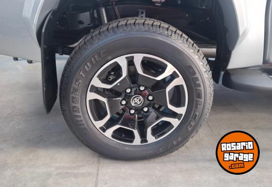 Camionetas - Toyota Hilux SRX 4X4 2026 Diesel 0Km - En Venta