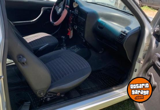 Autos - Volkswagen Gol 2005 Nafta 214000Km - En Venta