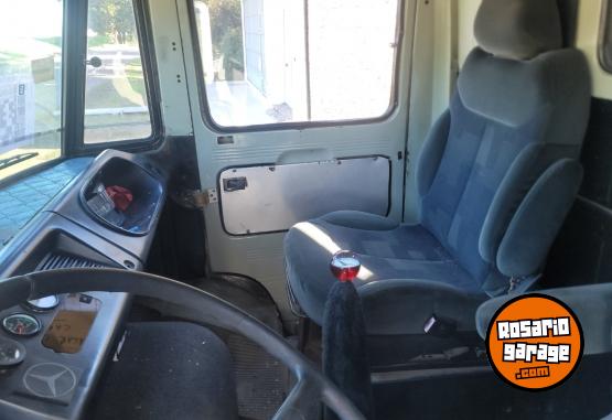 Camiones y Grúas - Mercedes benz 608 - En Venta