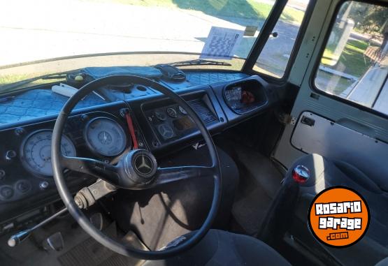 Camiones y Grúas - Mercedes benz 608 - En Venta
