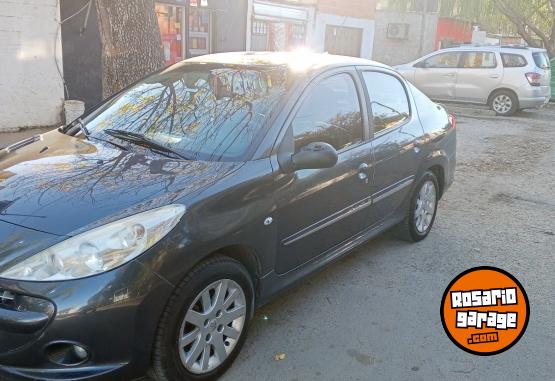 Autos - Peugeot 207 compat 2012 Nafta 156000Km - En Venta