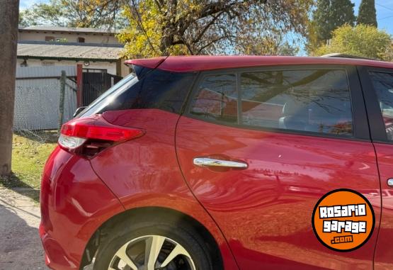 Autos - Toyota Yaris S 2021 Nafta 102500Km - En Venta