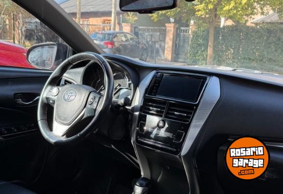 Autos - Toyota Yaris S 2021 Nafta 102500Km - En Venta