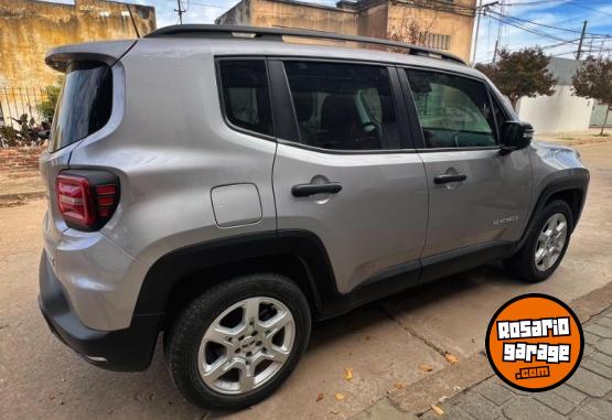 Autos - Ford Renegade 1.8 2022 Nafta 52000Km - En Venta