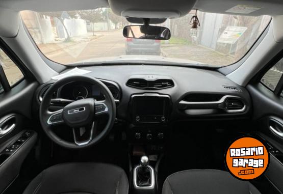 Autos - Ford Renegade 1.8 2022 Nafta 52000Km - En Venta