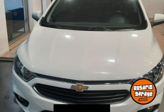 Autos - Chevrolet ONIX LTZ AT 2017 Nafta 61000Km - En Venta