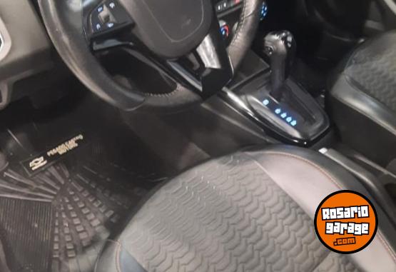 Autos - Chevrolet ONIX LTZ AT 2017 Nafta 61000Km - En Venta