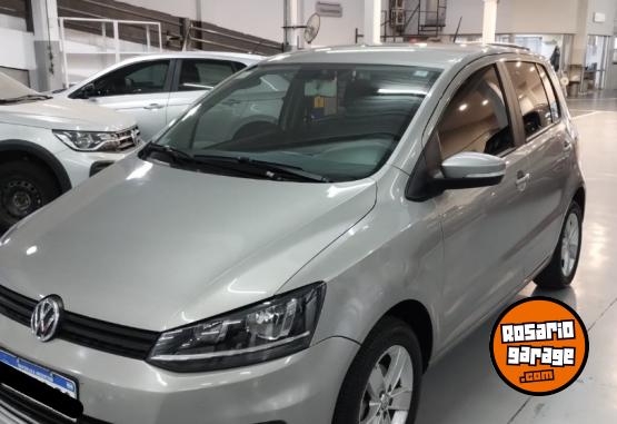 Autos - Volkswagen FOX 1.6 COMFORTLINE 2017 Nafta 82000Km - En Venta