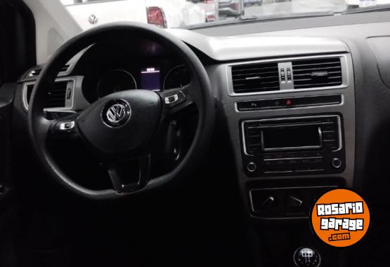 Autos - Volkswagen FOX 1.6 COMFORTLINE 2017 Nafta 82000Km - En Venta