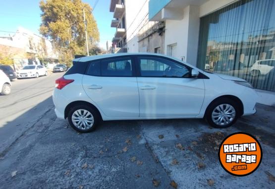 Autos - Toyota Yaris 2024 Nafta 50000Km - En Venta