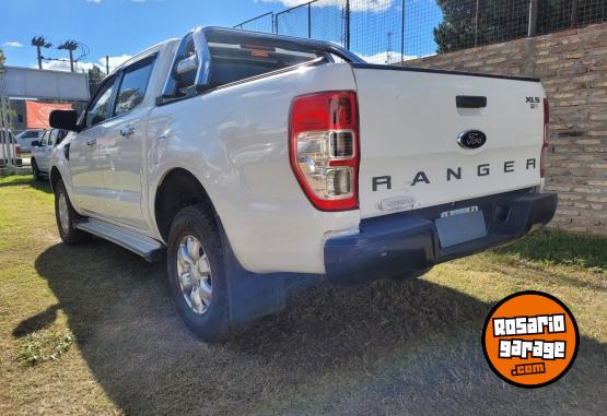 Camionetas - Ford Ranger 2016 Diesel 145000Km - En Venta