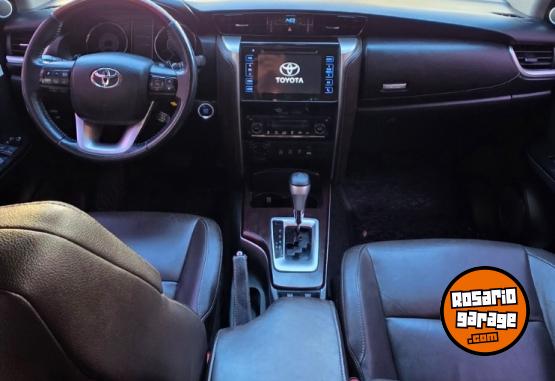 Camionetas - Toyota SW4 SRX 2016 Diesel - En Venta