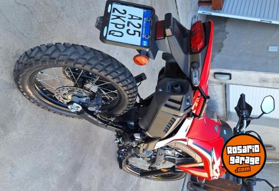 Motos - Honda Tornado 300 2025 Nafta 1600Km - En Venta