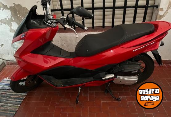 Motos - Honda Pcx 2017 Nafta 32000Km - En Venta