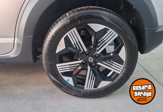 Autos - Renault Kardian Iconic Bitono 2026 Nafta 0Km - En Venta
