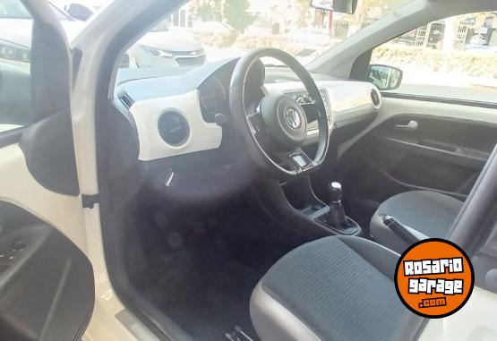 Autos - Volkswagen Up Cross 2017 Nafta 120000Km - En Venta