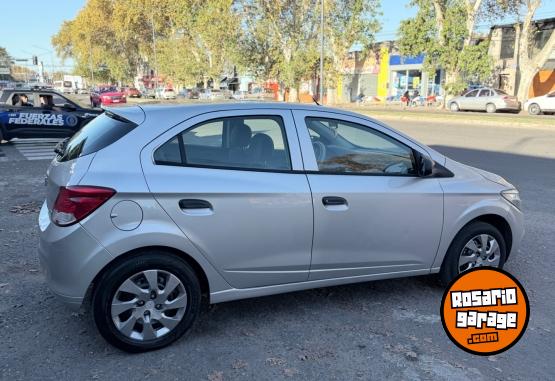 Autos - Chevrolet Onix LT 2015 Nafta 106000Km - En Venta
