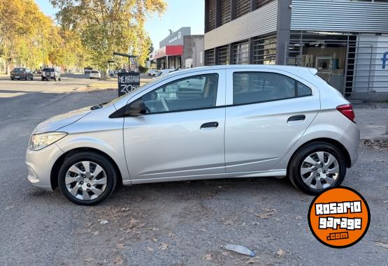 Autos - Chevrolet Onix LT 2015 Nafta 106000Km - En Venta