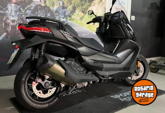 Motos - Voge SR4 MAX 2023 Nafta 8200Km - En Venta