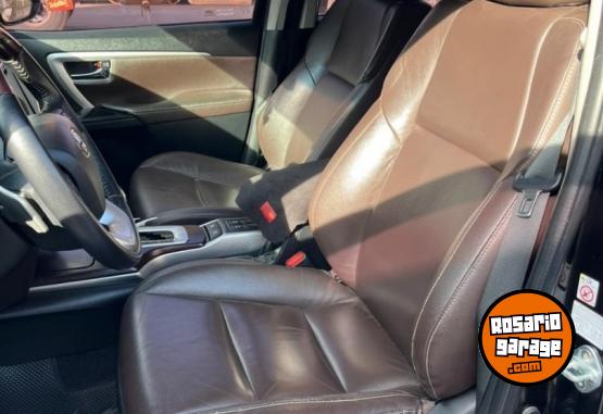 Camionetas - Toyota SW4 SRX 2018 Diesel 97000Km - En Venta