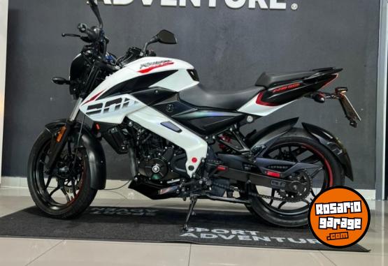 Motos - Bajaj ROWSER NS 200 2023 Nafta 12800Km - En Venta