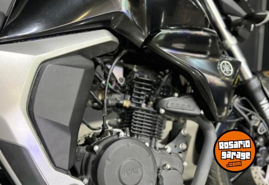 Motos - Yamaha FZ FI 2021 Nafta 10800Km - En Venta