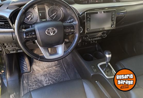 Camionetas - Toyota Hilux 2023 Diesel 145000Km - En Venta
