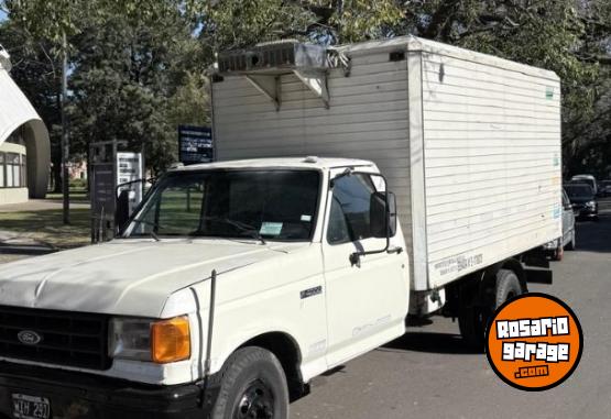 Camiones y Gr�as - Ford 4000 1994 - En Venta