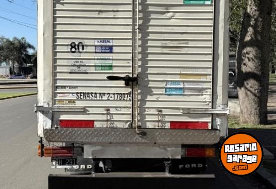 Camiones y Gr�as - Ford 4000 1994 - En Venta