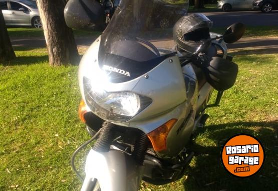 Motos - Honda TRANSALP XL 650 V 2004 Nafta 50000Km - En Venta