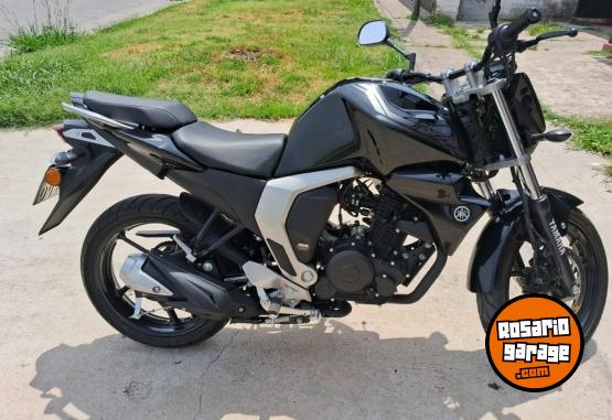 Motos - Yamaha Fz Fi inyeccion 2.0 2023 Nafta 3200Km - En Venta