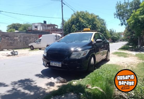 Autos - Toyota Prisma 2018 GNC 400000Km - En Venta