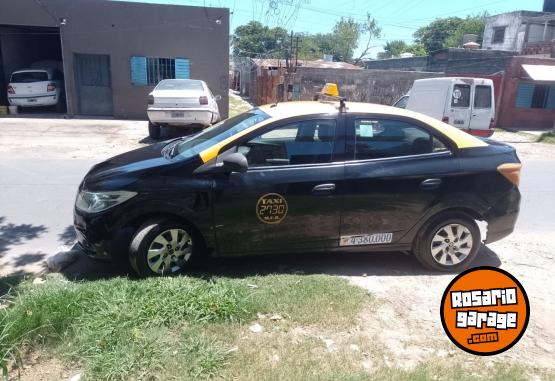 Autos - Toyota Prisma 2018 GNC 400000Km - En Venta