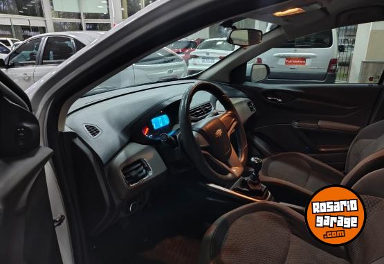Autos - Chevrolet PRISMA 2015 Nafta 104200Km - En Venta