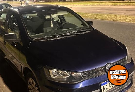 Autos - Volkswagen Voyage 2016 GNC 105000Km - En Venta