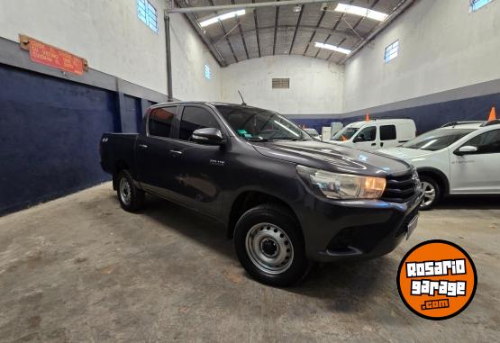 Camionetas - Toyota Hilux 2017 Diesel - En Venta