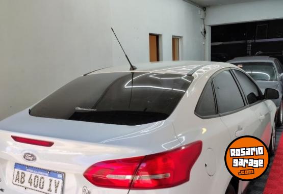 Autos - Ford Focus SE 2017 Nafta 104000Km - En Venta