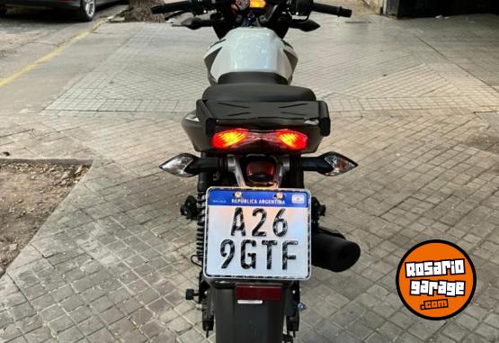 Motos - Bajaj Rouser Ls 125cc 2025 Nafta 950Km - En Venta