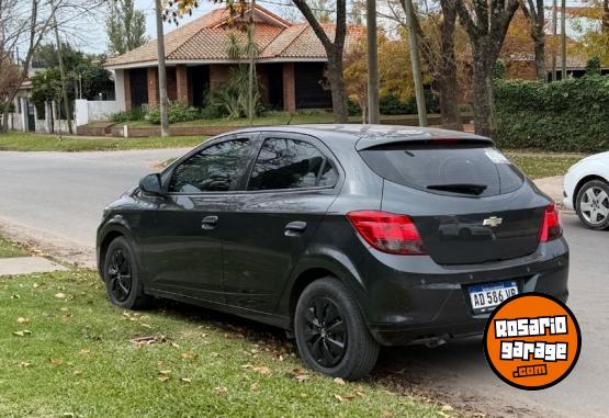 Autos - Chevrolet onix joy 2019 Nafta 89000Km - En Venta